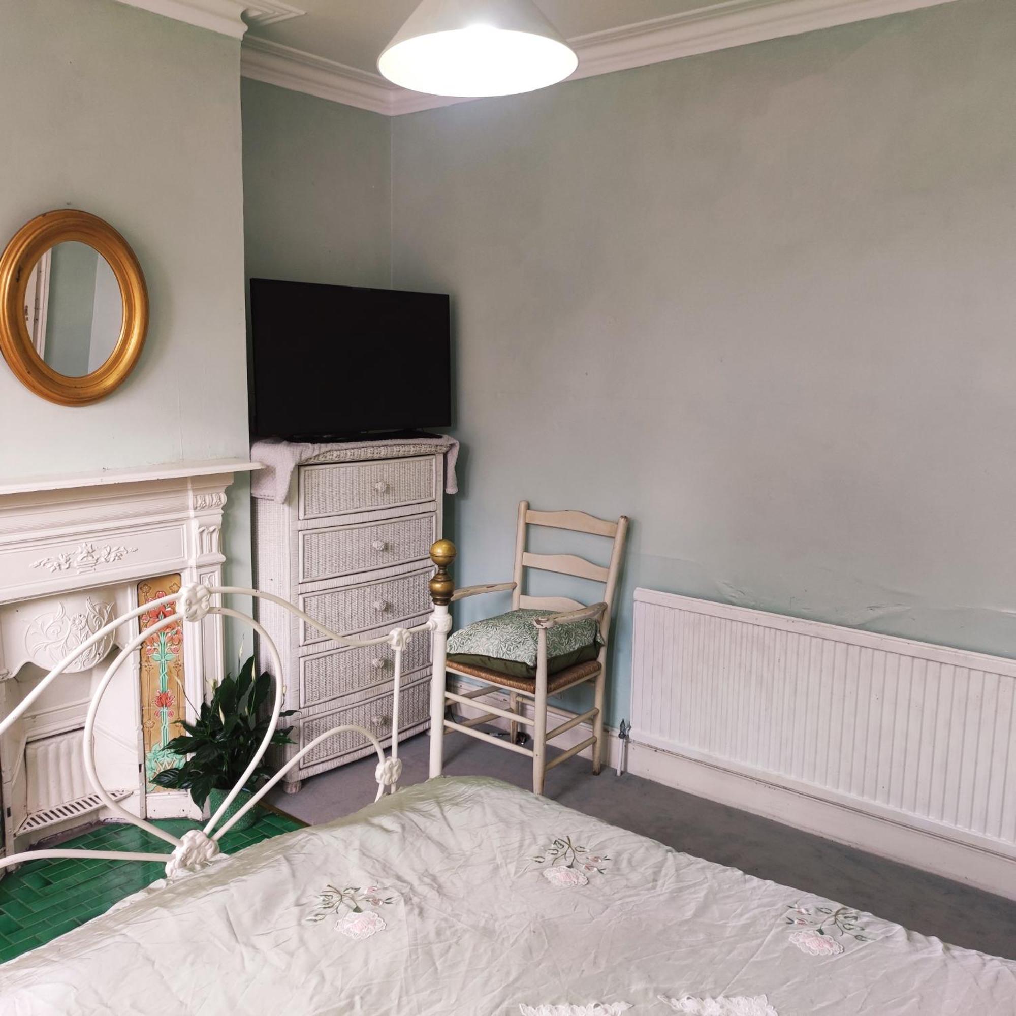 Cosy London Double Room Near Wimbledon Zewnętrze zdjęcie